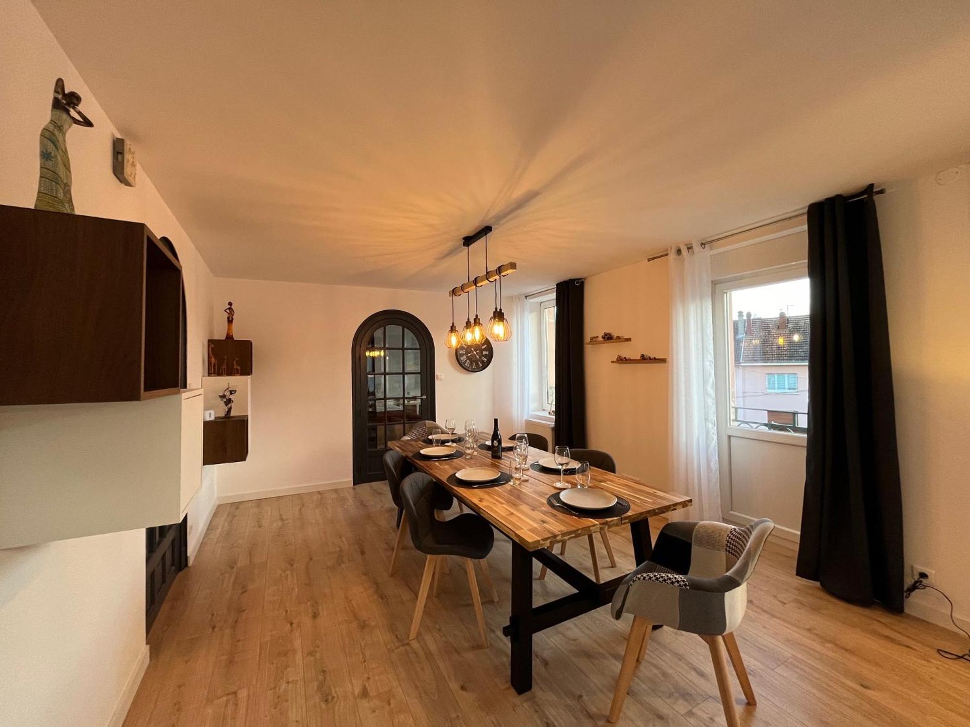 Appartement St Eloi 75M² Saint-Die-des-Vosges 外观 照片